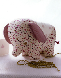 Arriving at Purl Any Minute Now! Last Minute Patchwork + Quilted Gifts! | Purl Soho