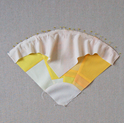 Mini Quilt of the Month, December: Golden Wreath | Purl Soho