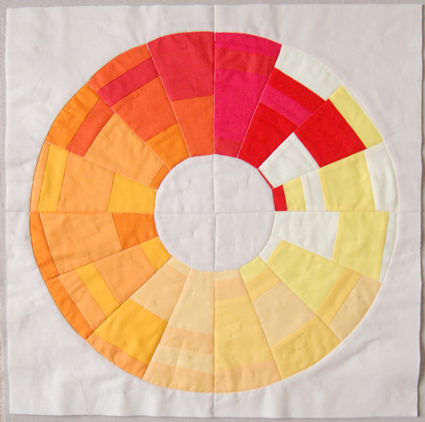 Mini Quilt of the Month, December: Golden Wreath | Purl Soho
