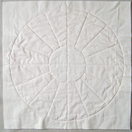 Mini Quilt of the Month, December: Golden Wreath | Purl Soho