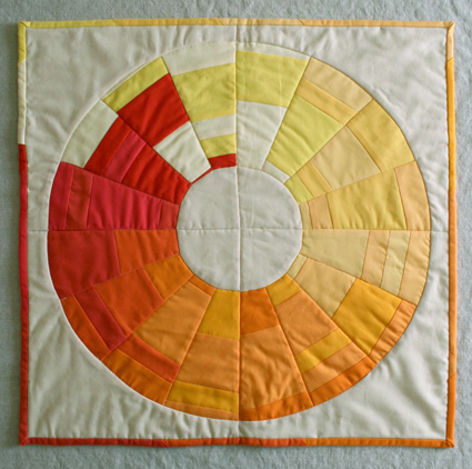 Mini Quilt of the Month, December: Golden Wreath | Purl Soho