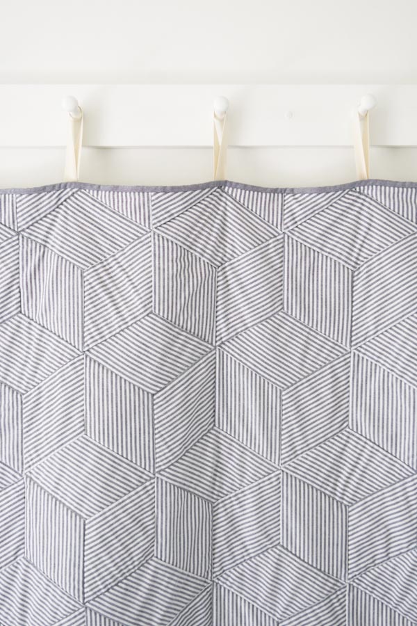 Striped Tumbling Blocks Quilt | Purl Soho