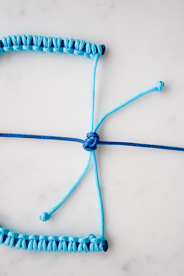 Adjustable Closure for Friendship Bracelets | Purl Soho