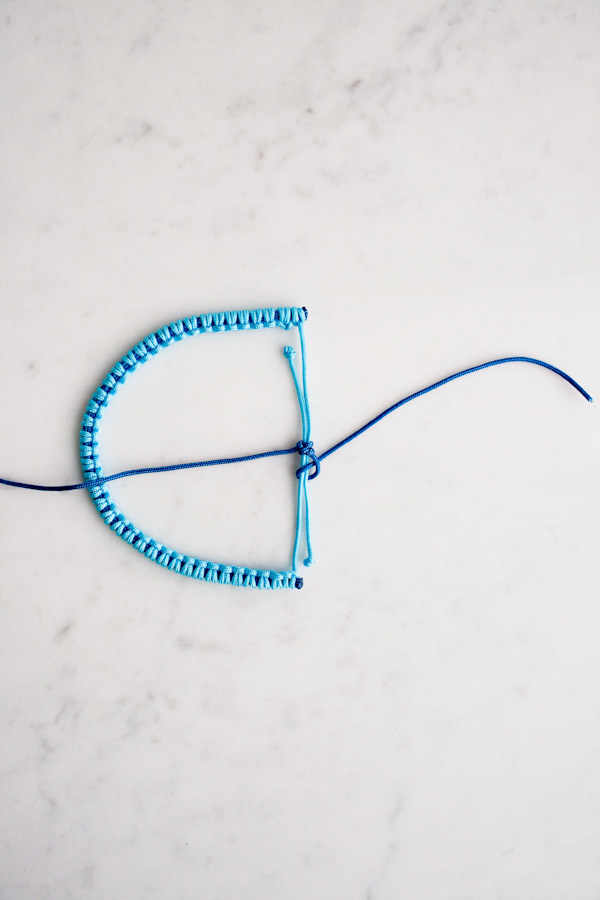 Adjustable Closure for Friendship Bracelets | Purl Soho