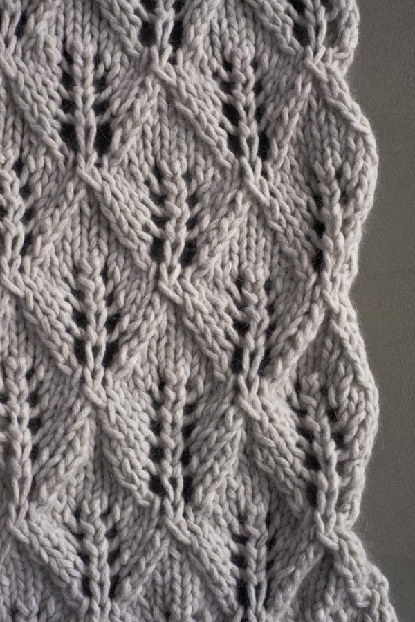 Lovely Leaf Lace Scarf in Lanecardate Feltro | Purl Soho
