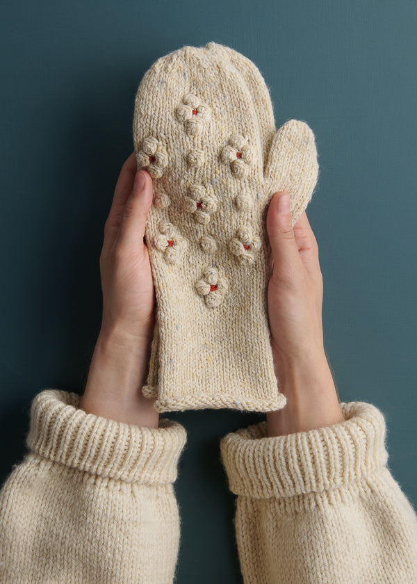 Snowberry Mittens