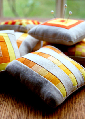 Miniature Patchwork Pincushions | Purl Soho