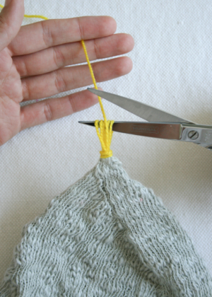 Tassel: Tiny Attached Tassel | Purl Soho