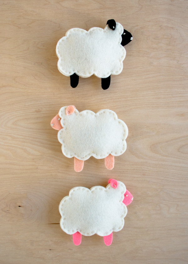 Purl Soho’s Little Lamb Finger Puppets | Purl Soho