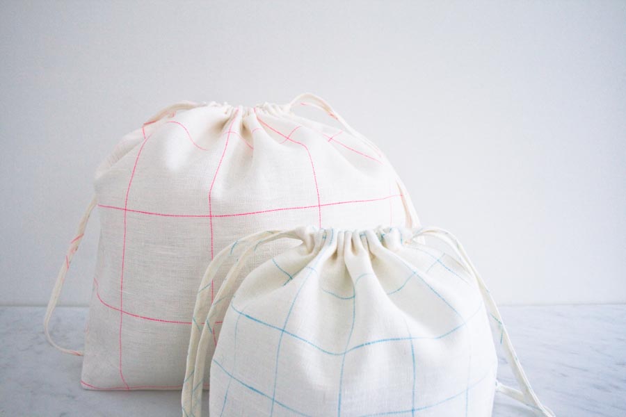 Easy Drawstring Bags in Linen Grid | Purl Soho