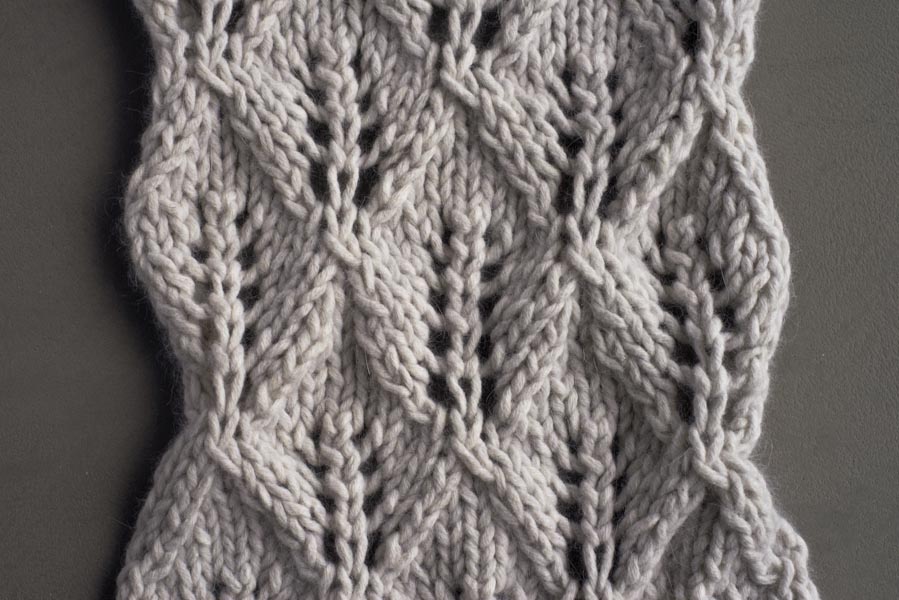 Lovely Leaf Lace Scarf in Lanecardate Feltro | Purl Soho