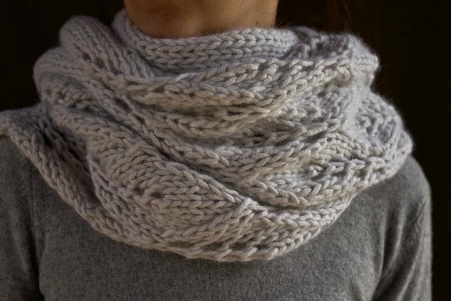 Lovely Leaf Lace Scarf in Lanecardate Feltro | Purl Soho