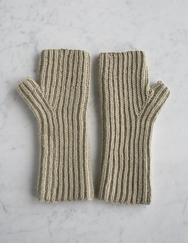 Fisherman’s Rib Hand Warmers | Purl Soho
