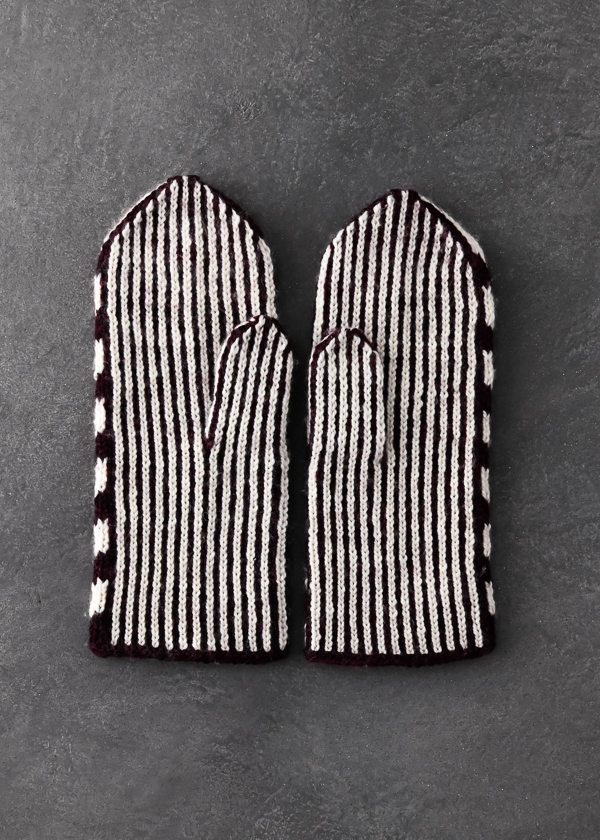 Ainur Berkimbay For Purl Soho: Herringbone Mittens | Purl Soho