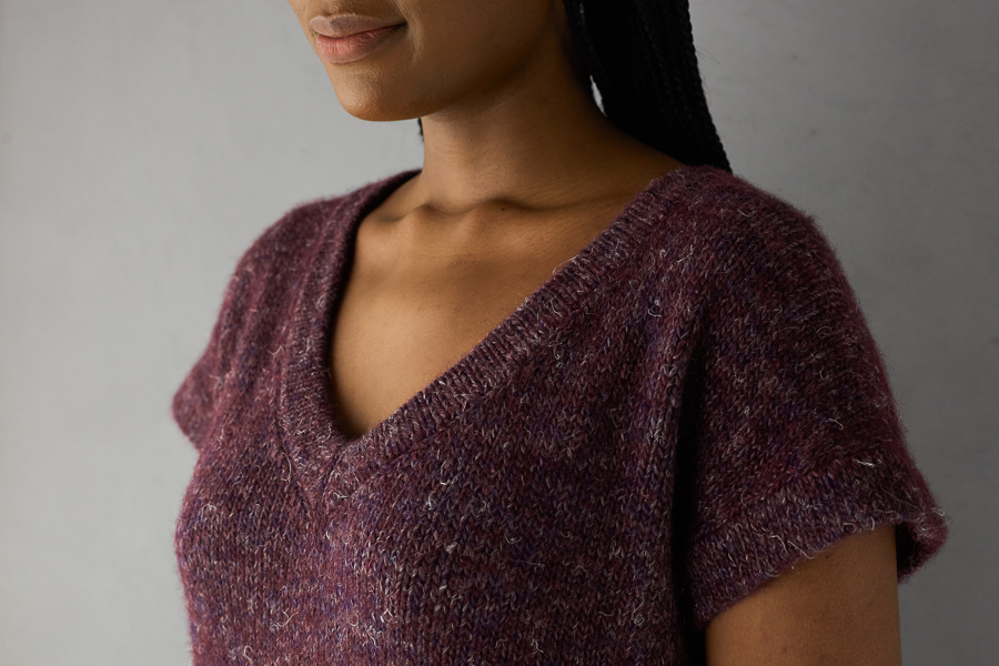 Nataliya Sinelshchikova For Purl Soho: Hemmed V-Neck Pullover | Purl Soho