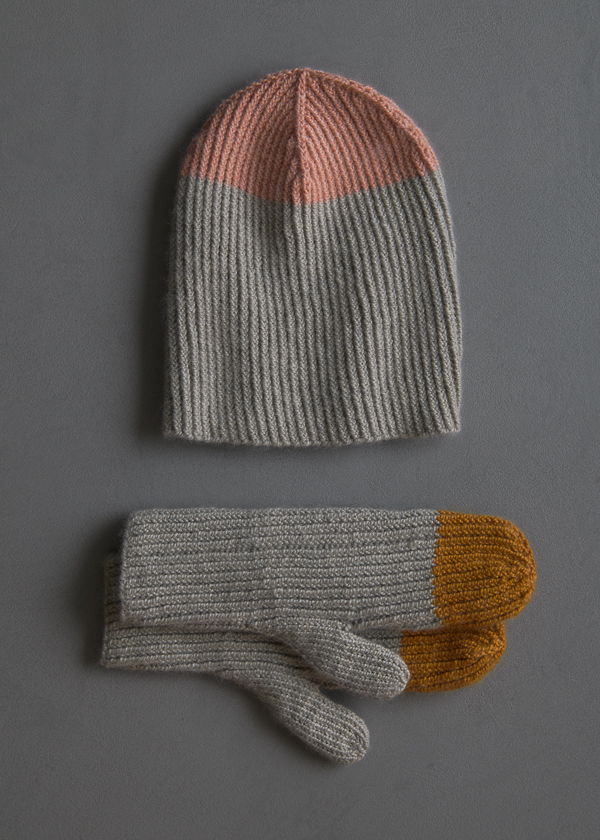 Twisted Rib Hat + Mittens In Cashmere Merino Bloom | Purl Soho