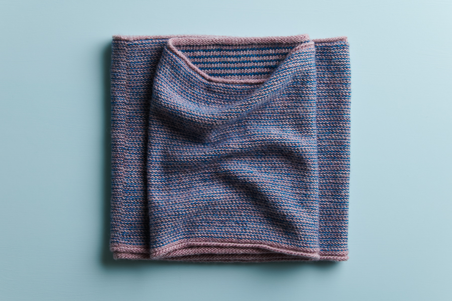 Newsprint Cowl In Line Weight + Quartz | Purl Soho