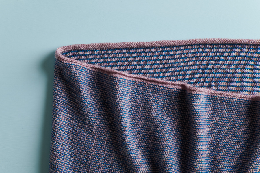 Newsprint Cowl In Line Weight + Quartz | Purl Soho