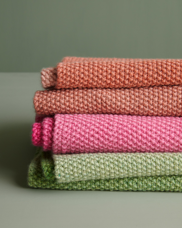 Nine-Note Seed Stitch Wrap in A New Color | Purl Soho