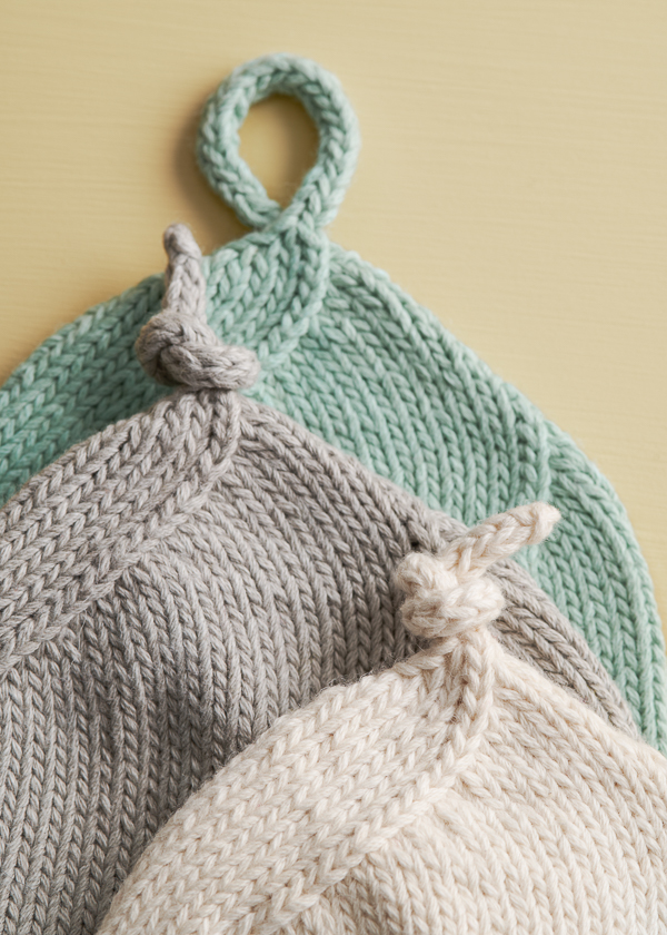 Top Knot Baby Hat | Purl Soho