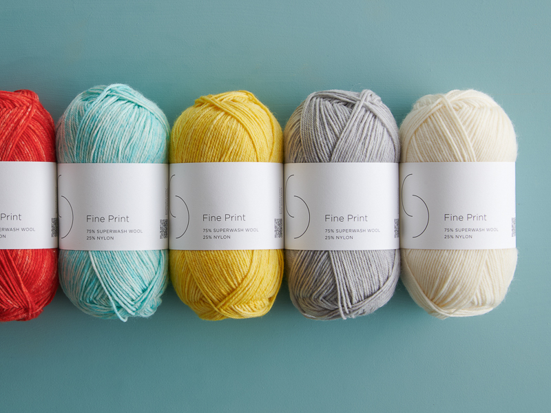 Easy Heel Colorblock Socks in Fine Print | Purl Soho