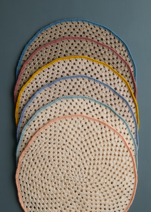 Granny Circle Placemats in Cotton Pure | Purl Soho
