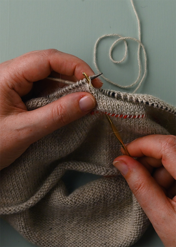 Knit Hem With Crochet Bind Off | Purl Soho