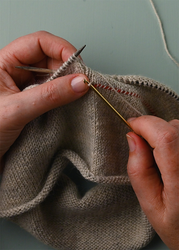Knit Hem With Crochet Bind Off | Purl Soho