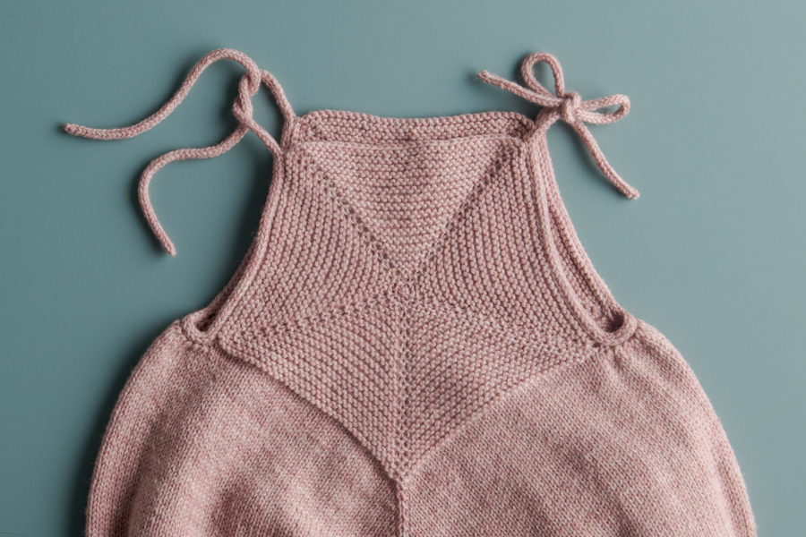 Ainur Berkimbay for Purl Soho: Pinwheel Baby Romper in Stormy Superwash Sock | Purl Soho