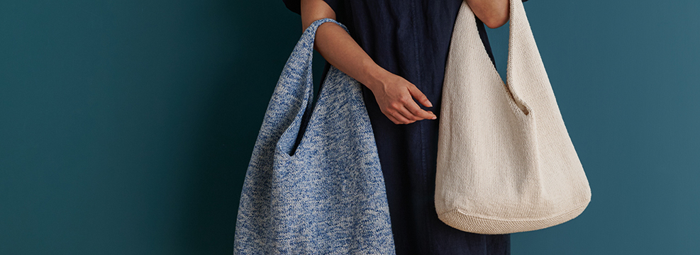 Explore knit bag patterns, including our free Weekend Tote knitting pattern in our worsted-weight Sunshower Cotton yarn.
